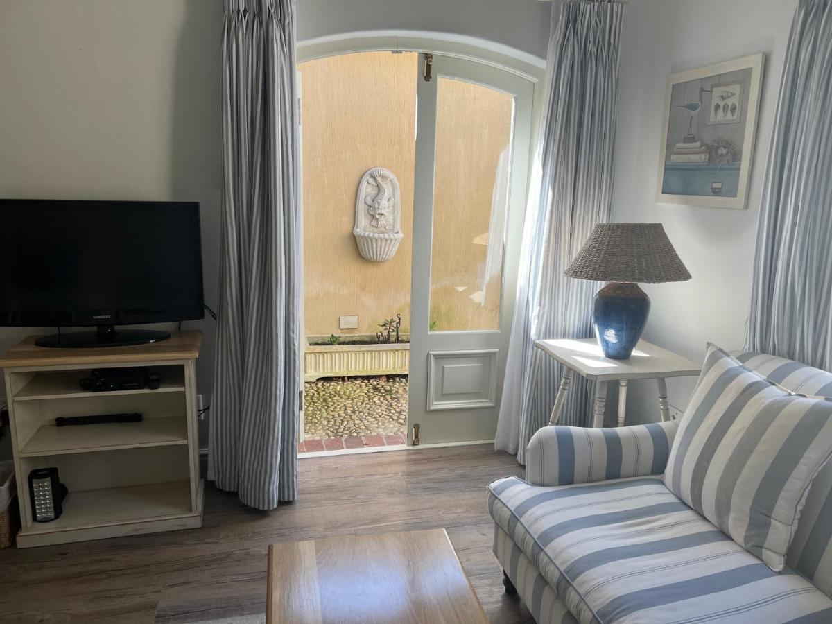Lodge Constantia Valley